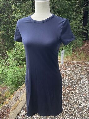 Athleta Navy Short-Sleeve Crewneck Tee Dress